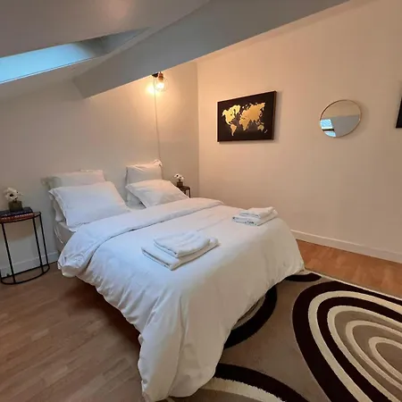 Holiday home Aeroport Cdg Bourget Expo Asterix Paris Disney *
